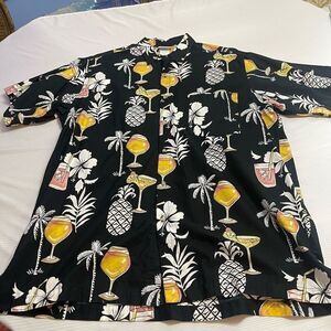 Peppermint Bay Black Hawaiian Short Sleeve Button Up Shirt Size XL